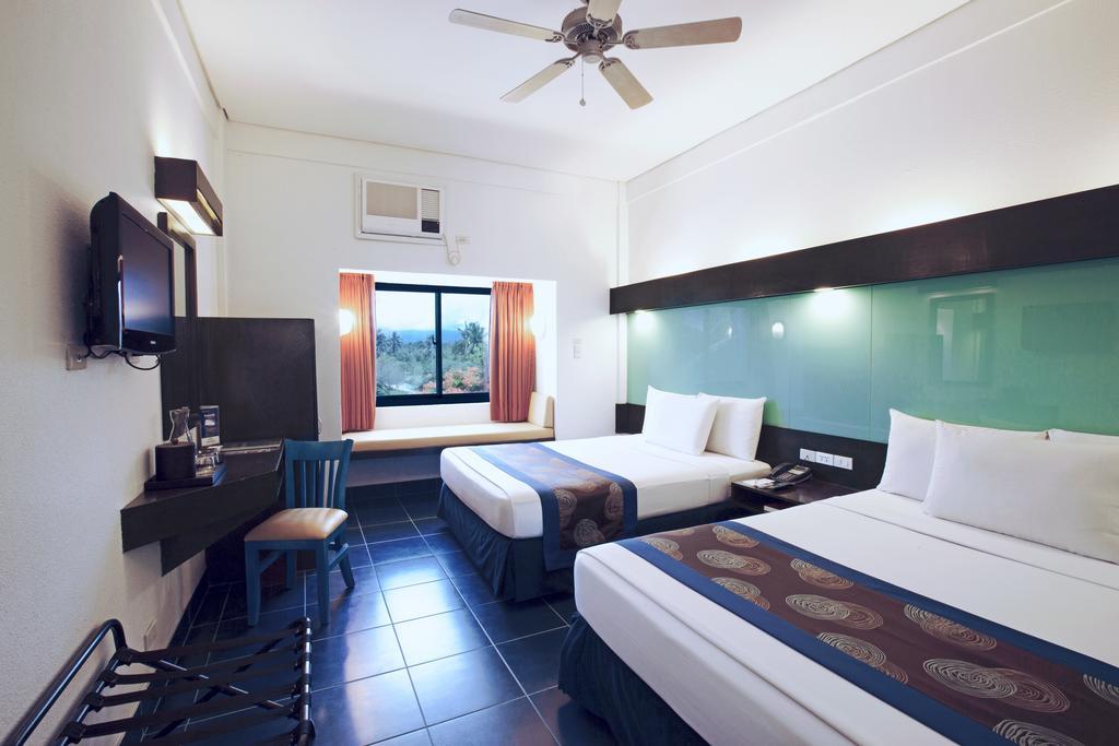 Microtel By Wyndham Puerto Princesa Ngoại thất bức ảnh