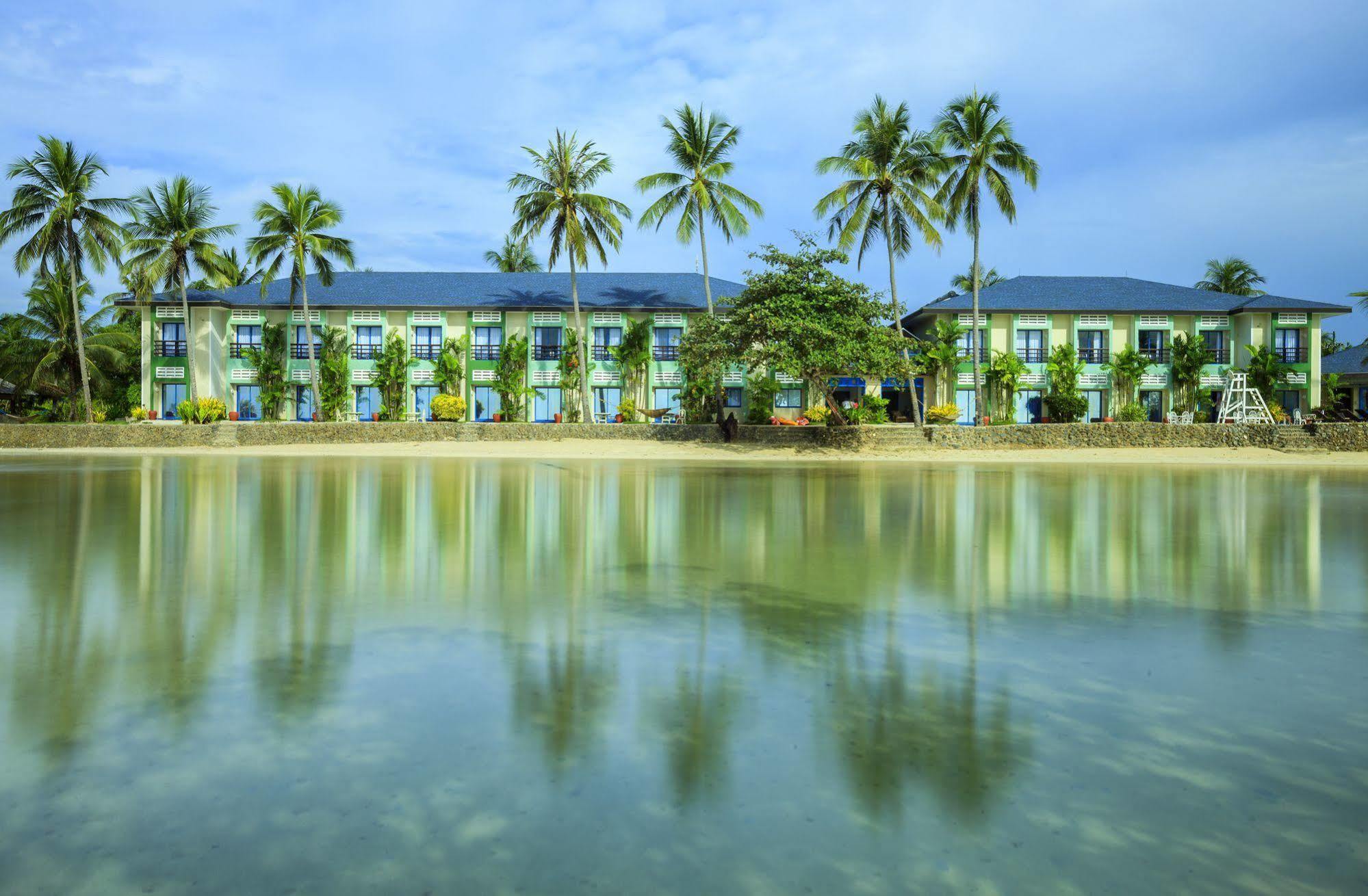 Microtel By Wyndham Puerto Princesa Ngoại thất bức ảnh
